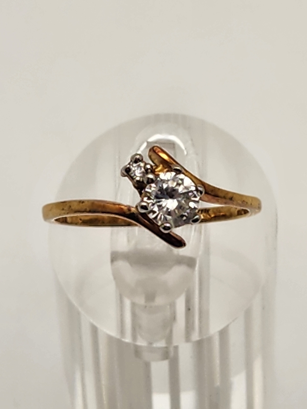 Vintage Uncas 14 Karat HGE & Cubic Zirconia Ring (9.75)